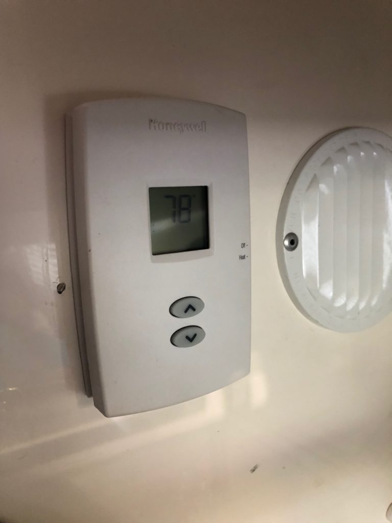 Digital Thermostat for the Furnace